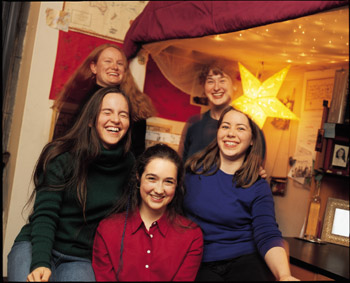 IMAGE:  Rachel Anne Dion (center) and the rest of the gang (clockwise from bottom left):  Amber Staab, '04; Meredith Durkin, '03; Nora Friedman, '04; and Amy Althoff, '03.