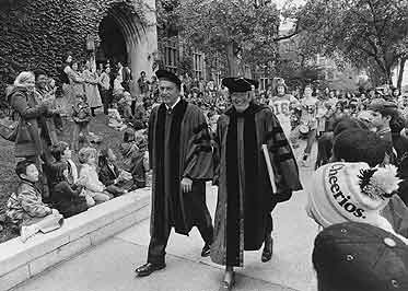 IMAGE:  Hanna H.Gray and trustee chair Robert W. Reneker, PhB’34, march at Gray’s 1978 inaugural.